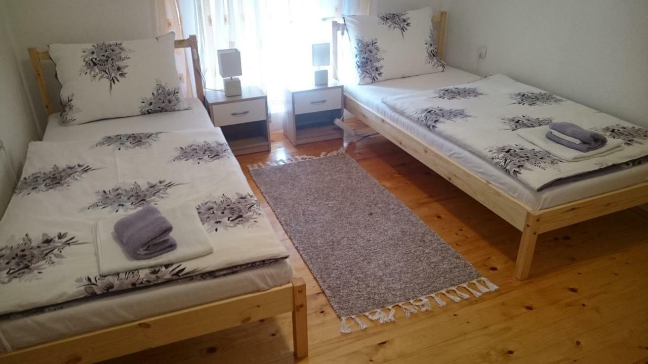 Apartman Franjicic Korenica Exterior foto